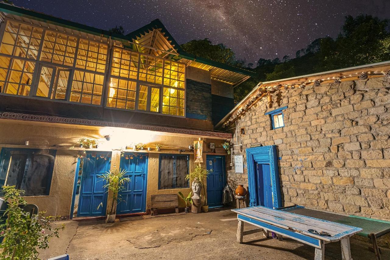 Vista Hostel Jeolikote, Nainital Patwa Dunga Exterior photo
