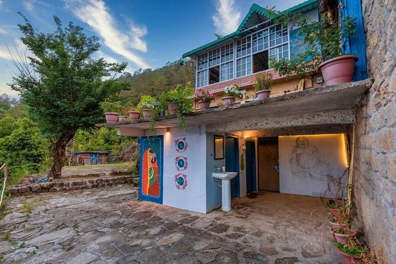 Vista Hostel Jeolikote, Nainital Patwa Dunga Exterior photo